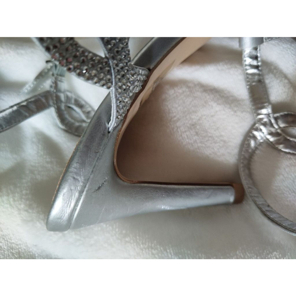 Silver Strappy Rhinestone Embellished Sz 7.5 Heels Evening Party Wedding - Picture 8 of 12